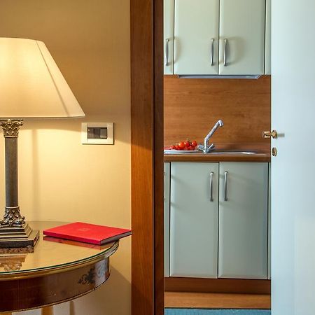 Astrid Roma Suites Εξωτερικό φωτογραφία
